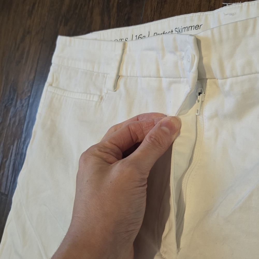Talbots Capris - Picture 6 of 7